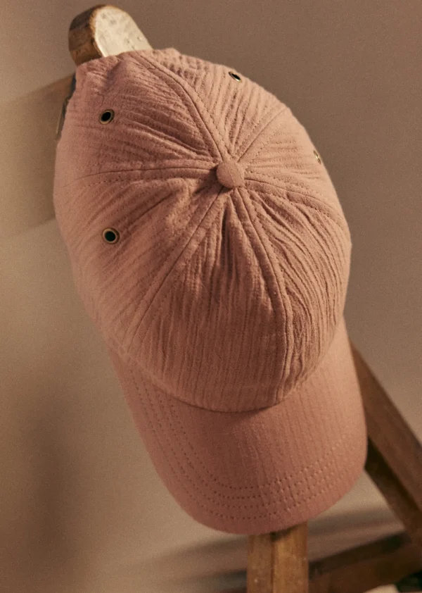 Sezane Cap Chase