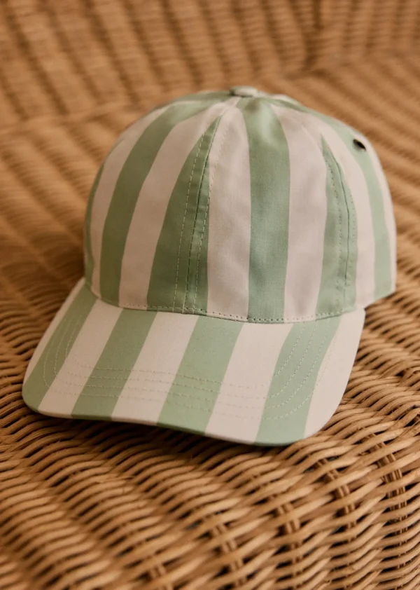 Sezane Cap Chase