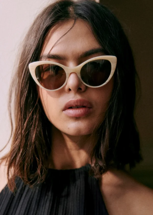 Sezane Sonnenbrille Bianca